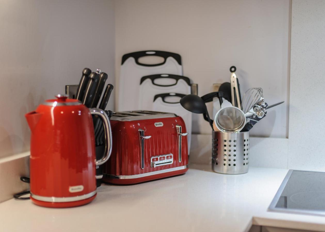 Gorgeous Spacious 2 Bed 2 Bath Apartment レスター エクステリア 写真